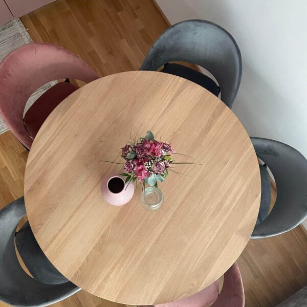 Round Solid Oak Dining Table – Timeless Elegance for Your Home -5%:1390,00 EUR