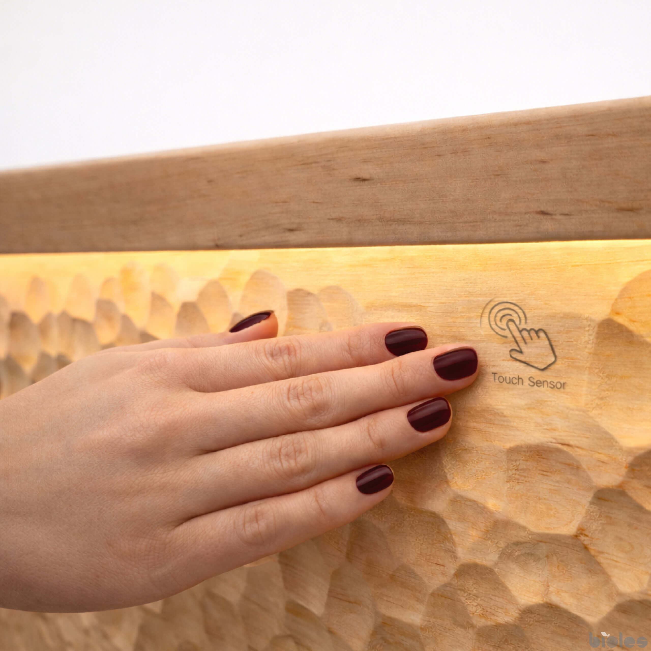 Dolly – Floating Bed Made of Solid Alder Wood with a Handcrafted Headboard - Image 3